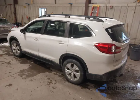 2019 Subaru Ascent z USA, uszkodzony, nr VIN 4S4WMAAD0K3415239